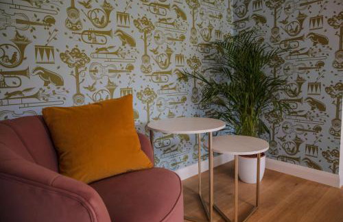 Residence 6 by Together Travel - Luxury 2-Bed Penthouse Apartment - Foto 13