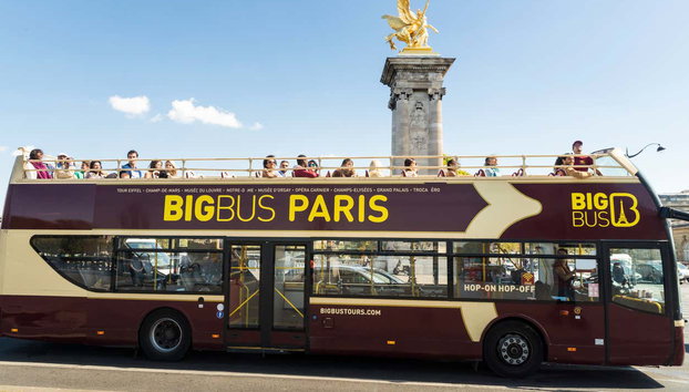 Go City Paris Pass - Foto 3, A bordo del autobús turístico de París