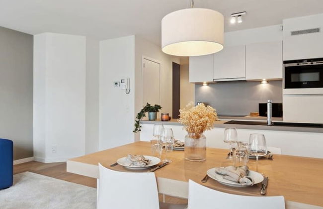 Centrally Located 2 Bedroom Apartment With Parking - Foto 7