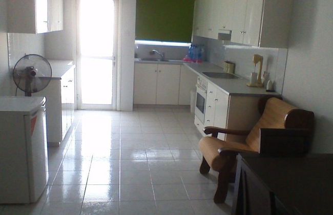 Imperial Suites - Photo 4