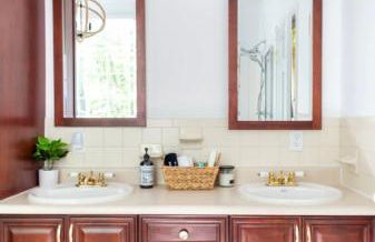 Catskill Cabin with Firepit & Indoor Jacuzzi Tub - Foto 28