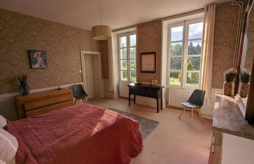 Loue belle demeure dans une grande propriété - 16 couchages, 8 chambres, 320 m2 - 30 min de Vichy - Foto 29