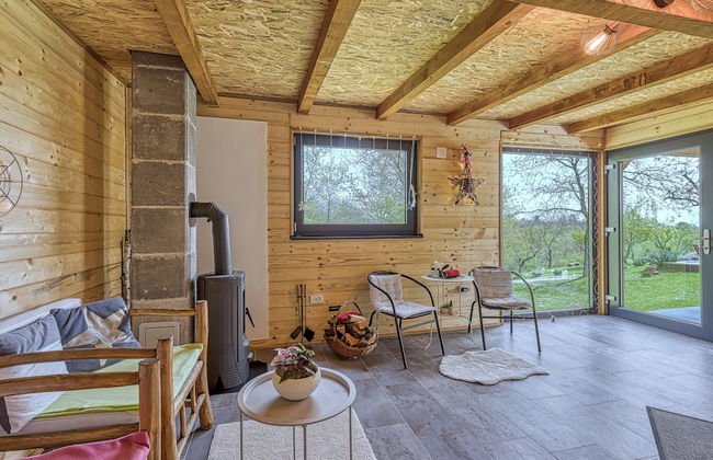 Rural House With Wellness - Photo 12