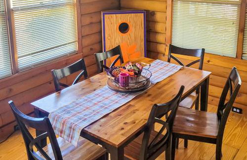 Private Dock and Game Room! Lake Hartwell Retreat - Foto 9