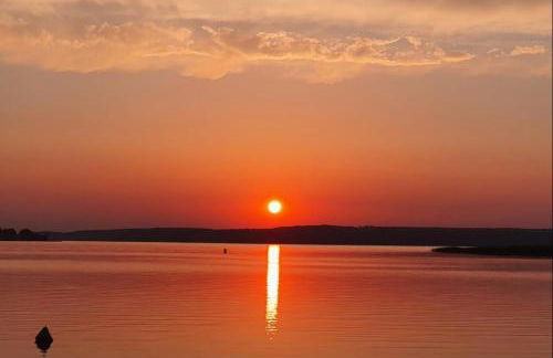 Kugelhaus Phoebe Charmantes Kugelhaus aus Holz am Waldrand des Tollensesees - Foto 33