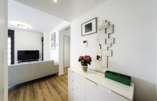 Sunsets and the pool in Barcelona - Foto 24