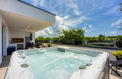 Modern apartment Ana with Jacuzzi and Pool - Foto 11