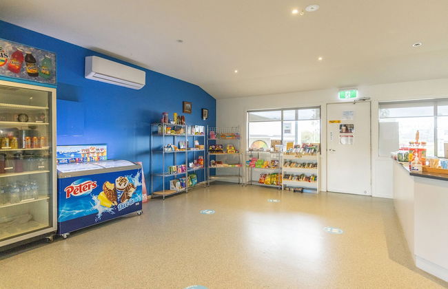 NRMA Warrnambool Riverside Holiday Park - Foto 66