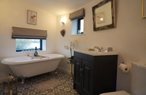 The Angel - Luxury Lakeside Lodge - Foto 7