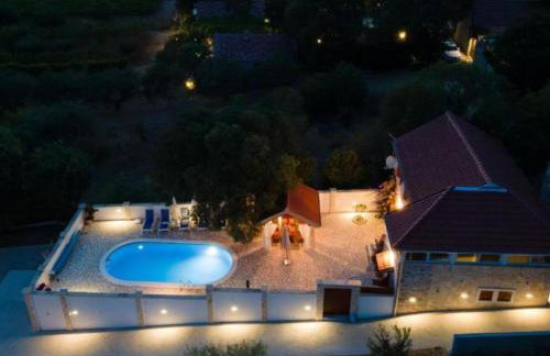 The Grandfather Villa Heated Pool Retreat - Foto 17