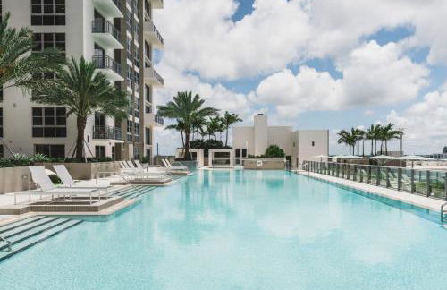 Tucker at Palmer Dadeland Miami - Foto 118