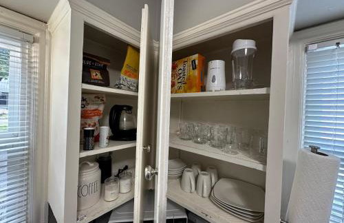 Charming 1930s Style Rustic Home - Photo 37