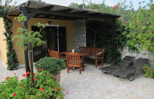 Estia Holiday - Foto 9