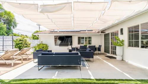 New luxury entertaining house with Pool Spa Sauna Tesla charger Pets - Foto 5