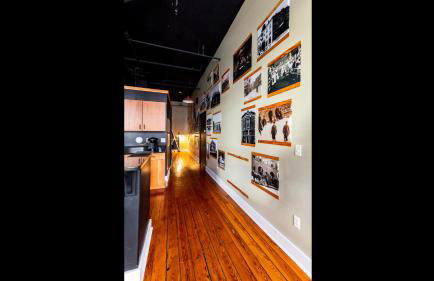 The C-Street Archive - Foto 2