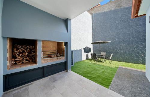 Calheta Paradise Holiday Home - Free Parking & Views - Photo 8