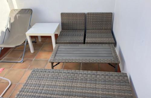 MET Oliva Nova Playa chalet grande con jardín MET a 5 minutos y a 3 de la playa - Photo 28