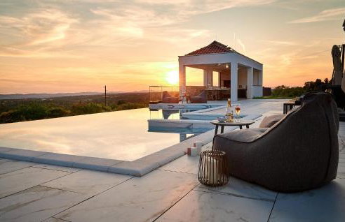 4 Bedroom Awesome Home In Dubravice - Foto 2