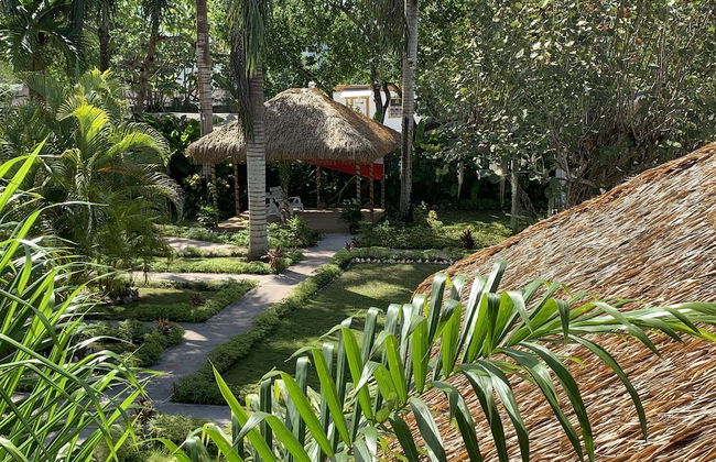 King Suite at Oceanview Resort in Jamaica - Enjoy 7 Miles Of White Sand Beach! 1 Bedroom Villa by RedAwning - Photo 11