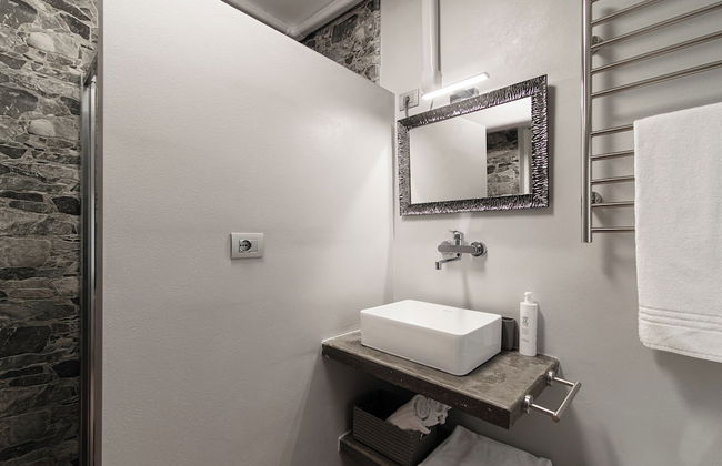 Love Corner - Foto 24