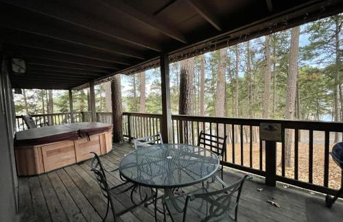 Mountain Harbor Lodge cottage on Lake Ouachita - Foto 3