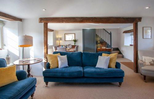 Charming Country House Nr Bath - Photo 59