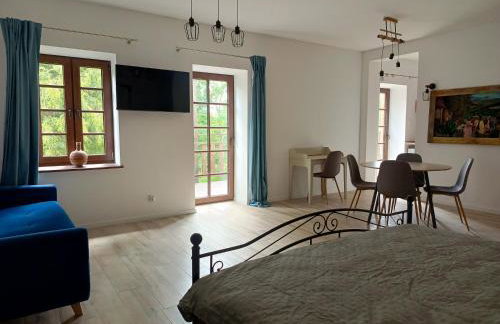 Apartamenty LOS NOBLES w spokojnej okolicy w pobliżu jeziora - Foto 26