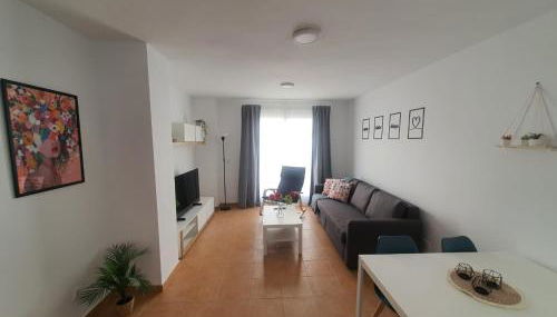 Moderno Apartamento 3 dormitorios y piscina - Photo 2