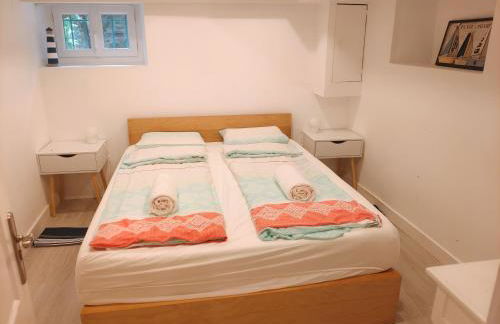 Apartment 55 m2, sunny garden & pool in Villa 1905 - Foto 9