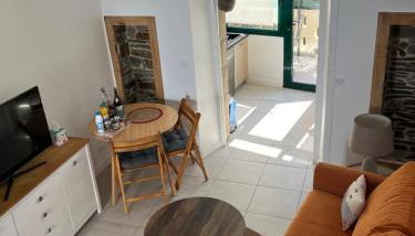 Maison centre-ville avec extérieurs - Photo 4