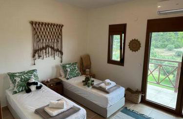 Paralia Homes cheerful 2 bedroom with pool, unit #1 - Foto 41