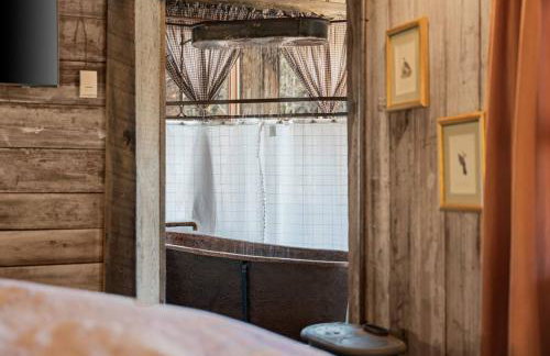 Mimi's Mother Pearl: Includes (2) 4-door UTV's - Foto 26