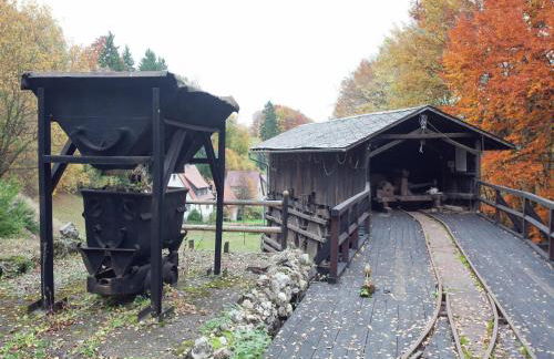 Family-friendly Forest Home - Foto 69