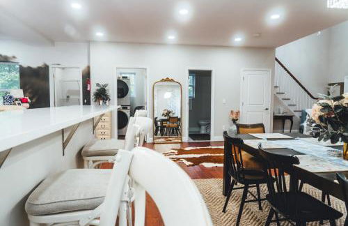 Beach Retreat 4900 Sqft, F1 VR Sim, Up to 21 guests - Foto 4