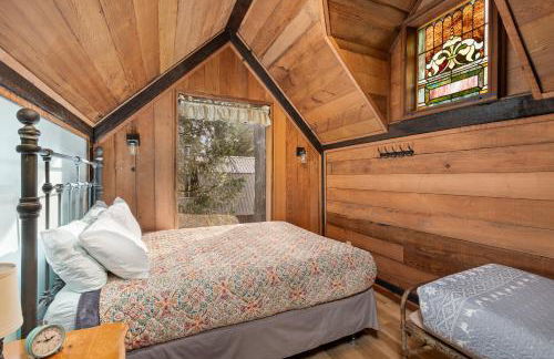 The Knotty Cabin in Kings Canyon National Park - Foto 23