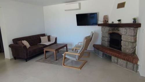 Charmant rez de villa, et sa terrasse à Ajaccio - Foto 3