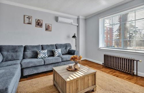 1st Floor 2BD Near Duke & Downtown - Photo 1