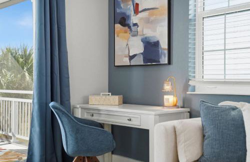 New Listing Discounts! Canal Home-Heated Pool, Game Room, Tesla Charger, & More - Foto 15