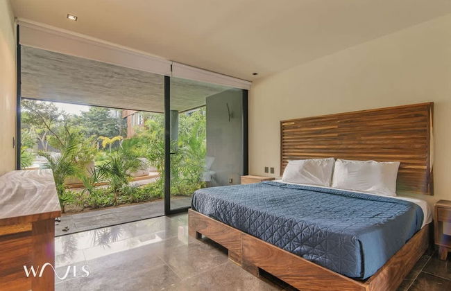 2BR w Private Pool - Steps Away From the Beach - Photo 16