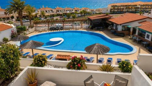 Soleggiato attico vista mare e piscina SC768 - Foto 1