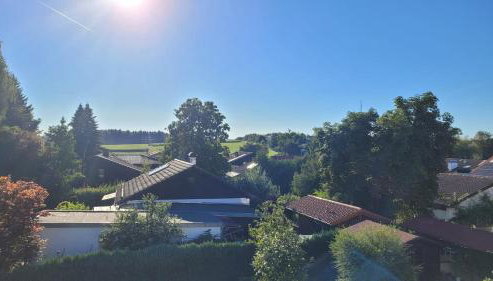 Super Ferienwohnung mit zwei Schlafzimmern und Fitnessraum süd-östlich von München - Foto 4, Garden view