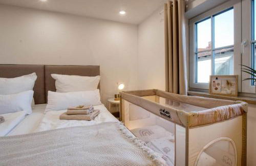 Alpenloft mit Garten & BBQ am Chiemsee by Dollop Living - Foto 33