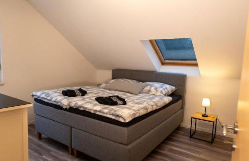 Ganzes Ferienhaus in Leipzig mit Garage und Fußbodenheizung - Photo 26