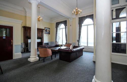 On the Quay - Foto 28