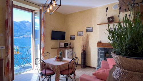 Appartamento Try on Lake Como with Balcony - Photo 4