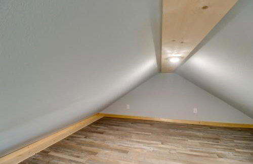 Cozy Studio Cabin about 1 Mi to Greers Ferry Lake! - Foto 14