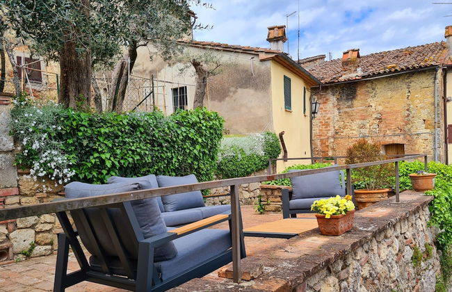 La Terrazza, Historic Tuscan Stone Residence With Garden and Terrace in Cetona - Photo 41