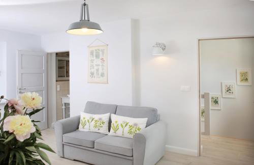 Pałac i Folwark Brzeźnica - Foto 9