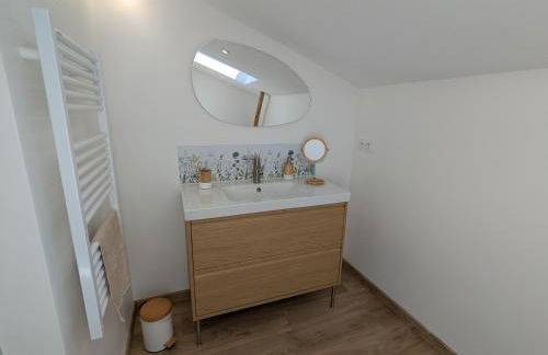 La Remise loft de caractère et grand garage - Foto 6