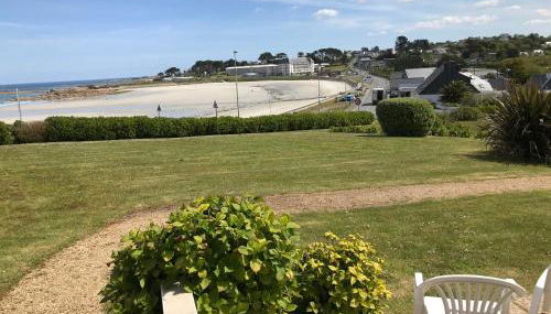 COTTAGE 6 pers vue sur mer piscine - Foto 4, Garden